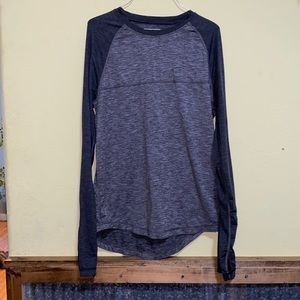 American Eagle Long Sleeve Shirt